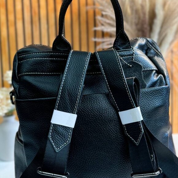 Genuine Leather Backpack - Stylish and Versatile - Picture 3 of 6